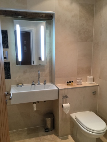 Room 1 - Luxury Superking En suite Room with Sea Views
