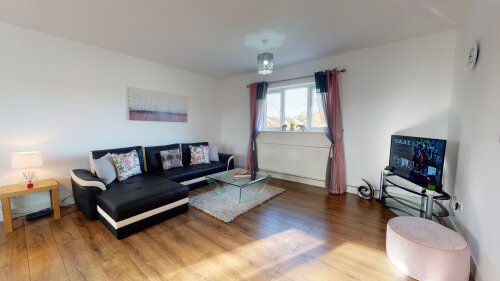 SRK Serviced Accommodation - Great space to relax and enjoy. With double sofa bed in the lounge.