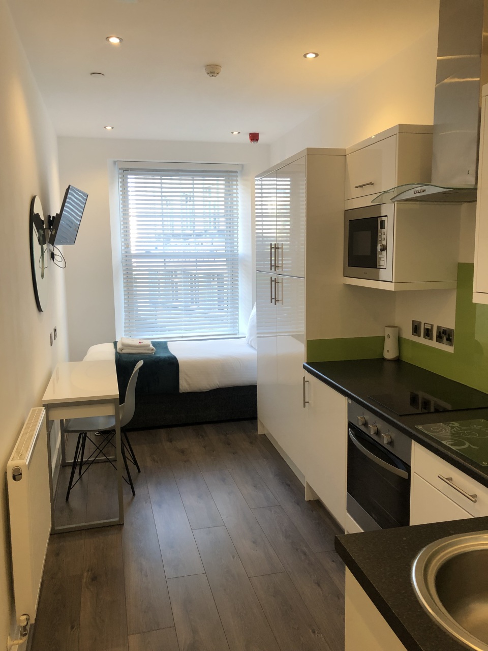 Fox House, Studio Apartments, Plymouth Studios