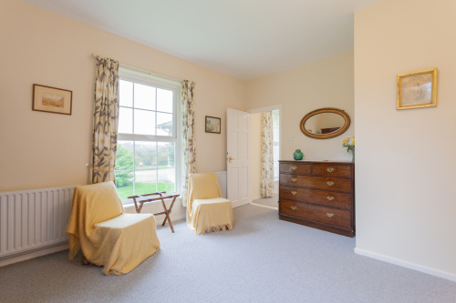 Bungalow-Ensuite with Bath-Countryside view - Base Rate