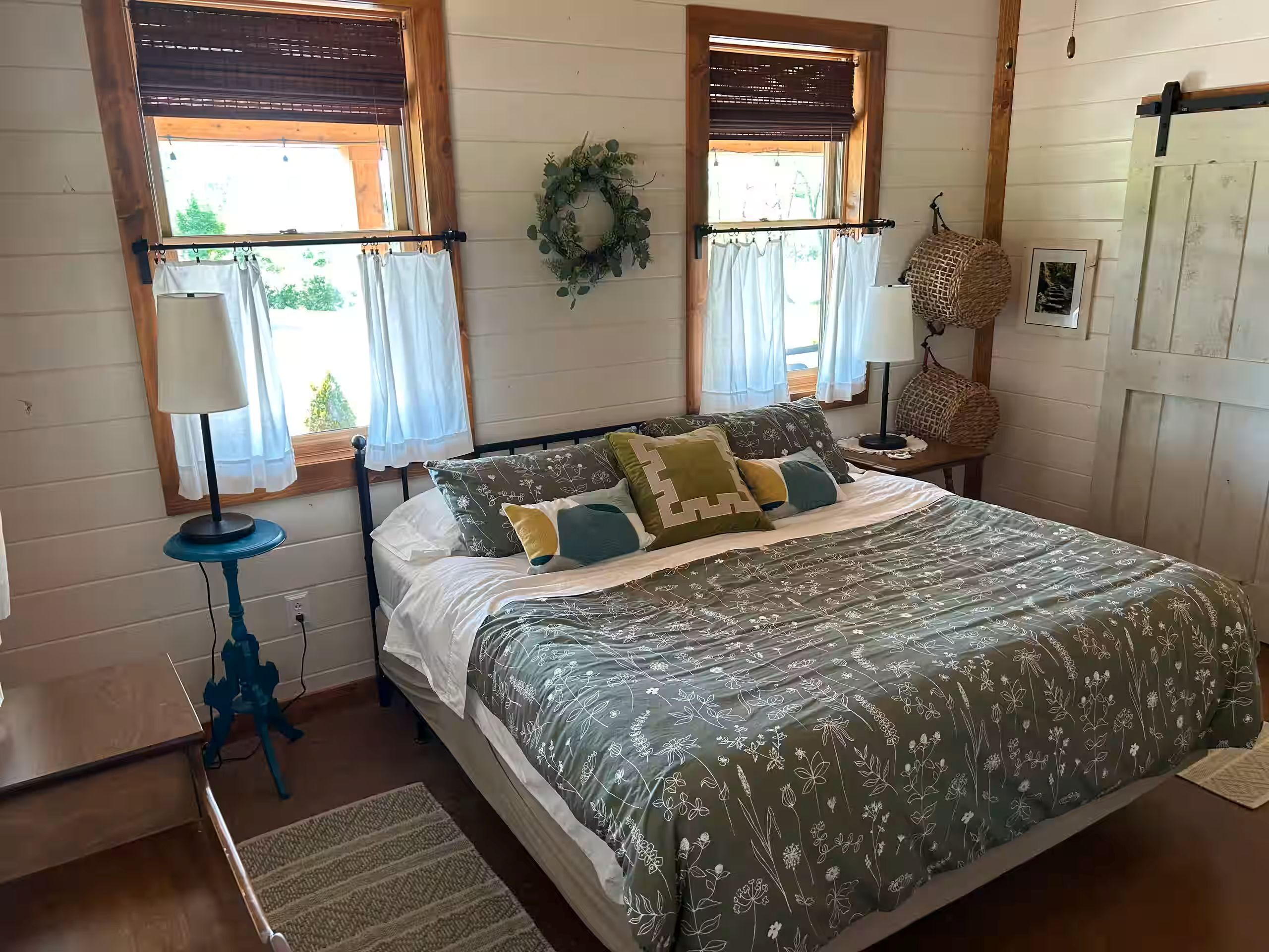 The Farmhouse on Barton | Photo 12