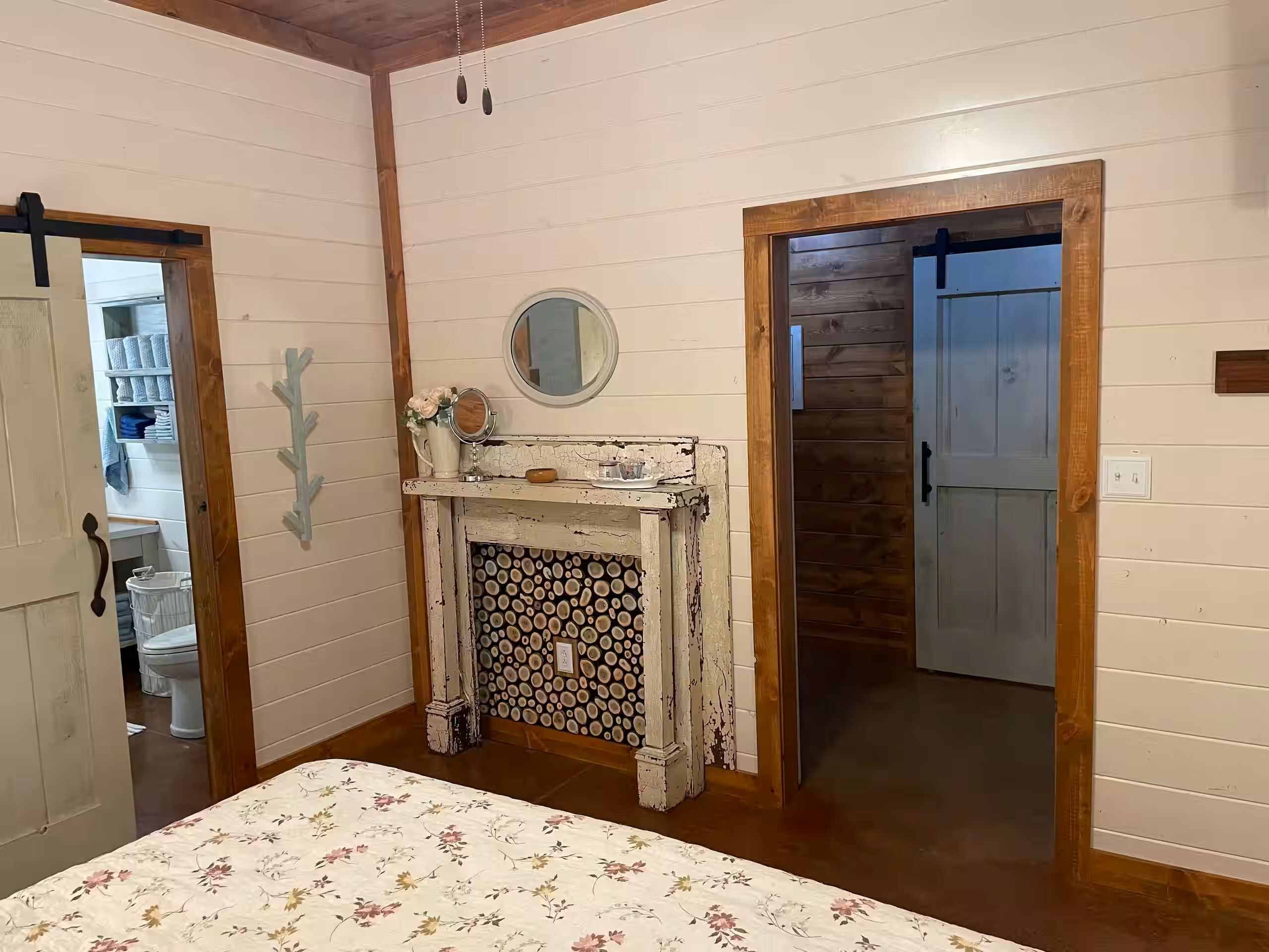 The Farmhouse on Barton | Photo 19