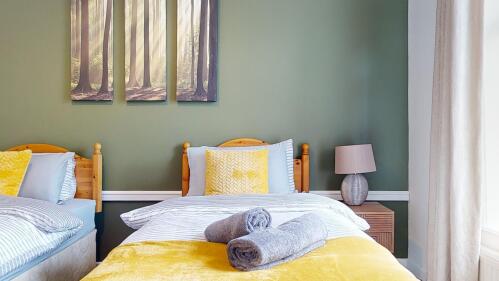 Bedroom 1 - Get a good nights rest