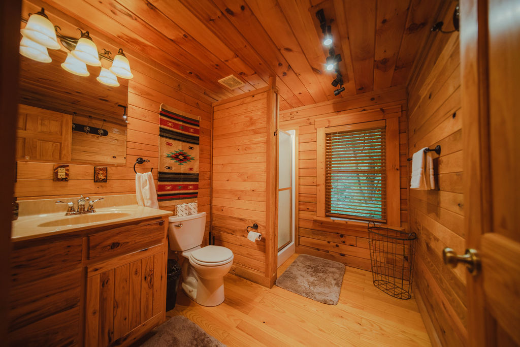 Arrowhead Lodge | Photo 25