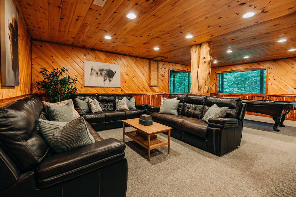 Rustic Cedar Inn | Photo 60