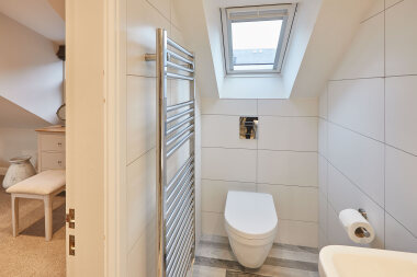 Attic Bedroom En-Suite