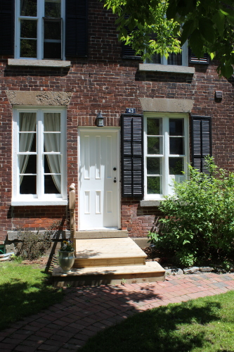 The entrance to the Innkeeper's Quarters