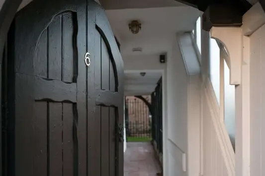 Priory Row 6 Entrance Gate 