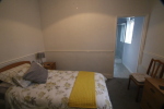 En-suite single room