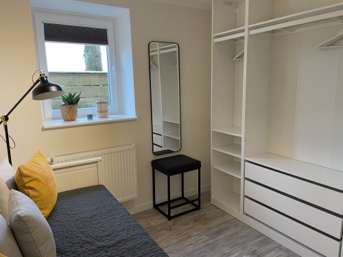 2. Schlafzimmer