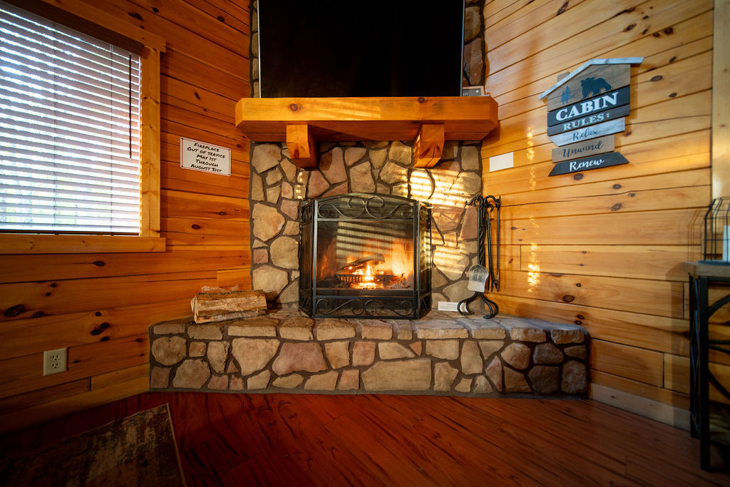 Fireside | Photo 10
