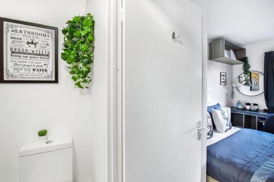 ROOM 1 BED 4