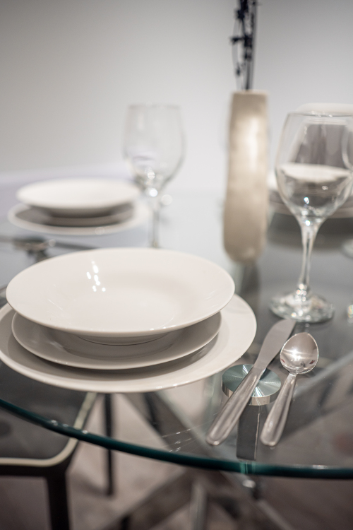 share kitchen between 3 rooms