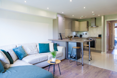 Living room & Kitchen - 