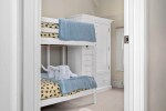 Woodside Cottage - bunk bed room with storage