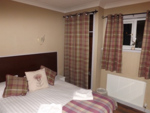 Double room-Suite-Ensuite with Shower - Base Rate
