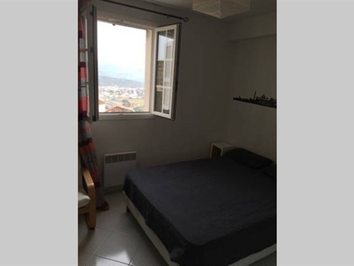 Chambre et vue sur la vallée