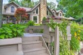 Mary Helen's Bed & Breakfast & Dining