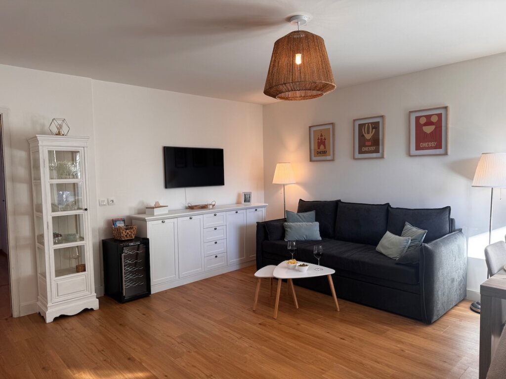 Dream Life in Paris By Dream Apartments