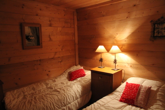 Chambre 2 lits simples