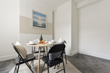 Share Dining Facilities