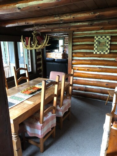 Dining room with seating for 6