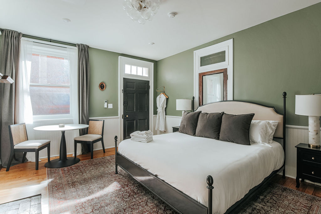 Suite 2-Suite-Premier-Private Bathroom