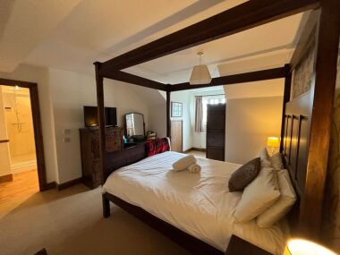 Room 1 