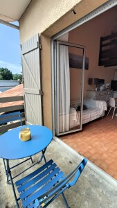 Balcon table + 2 chaises
