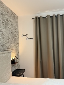sleeping room 1