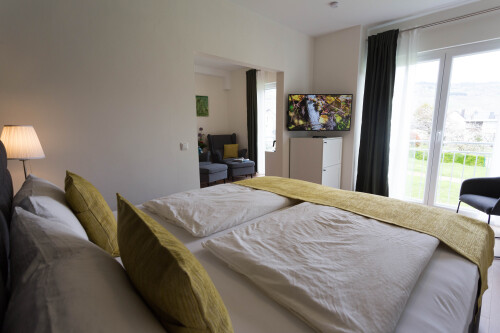 Doppelzimmer-Panorama-Ensuite Dusche-Blick auf die Landschaft