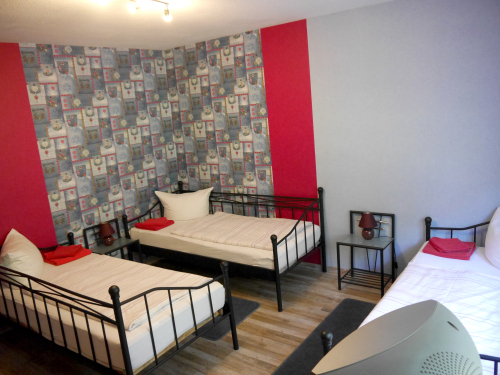 Dreibettzimmer-Standard-Eigenes Badezimmer - Standardpreis