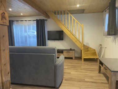 séjour salon avec smart TV et wifi