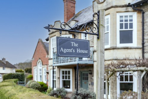 The Agent's House Bed and Breakfast - 