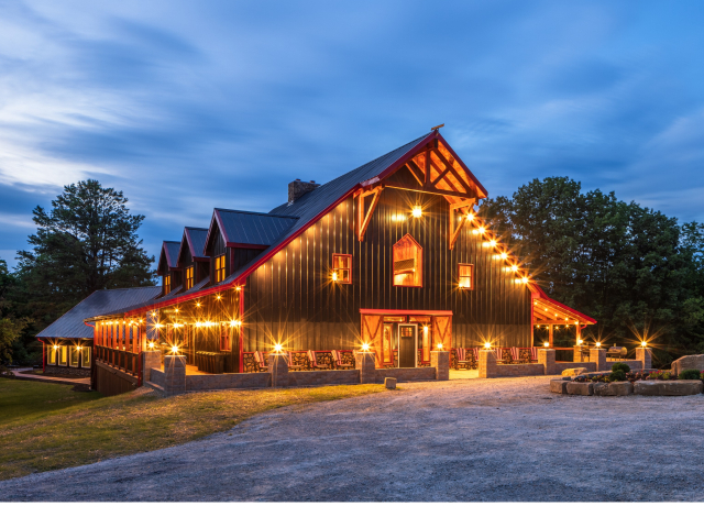 Black Eagle Lodge by Woodland Ridge Lodging