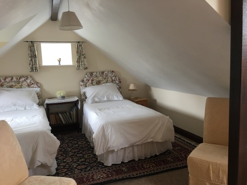 Twin room-Ensuite-The Orchard Room
