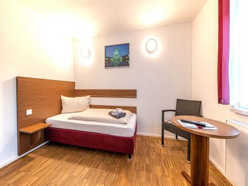 Einzelzimmer-Standard-Eigenes Badezimmer - Basistarif