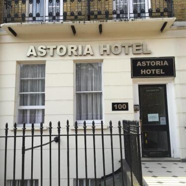 Astoria Hotel - 