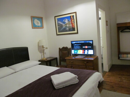 Double room-Ensuite-Room 2 - Base Rate
