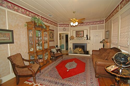 Victorian Suite Living Room