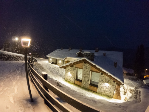 Apartamentos Los Picos de Europa (Colio, Valle de Liébana) durante la nevada Enero 2021.