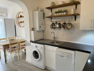 Kitchen with appliances and plenty of utensils to make your stay as easy as possible!