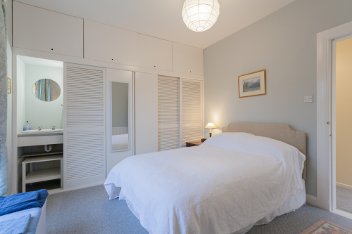 Bungalow-Ensuite with Bath-Countryside view - Base Rate