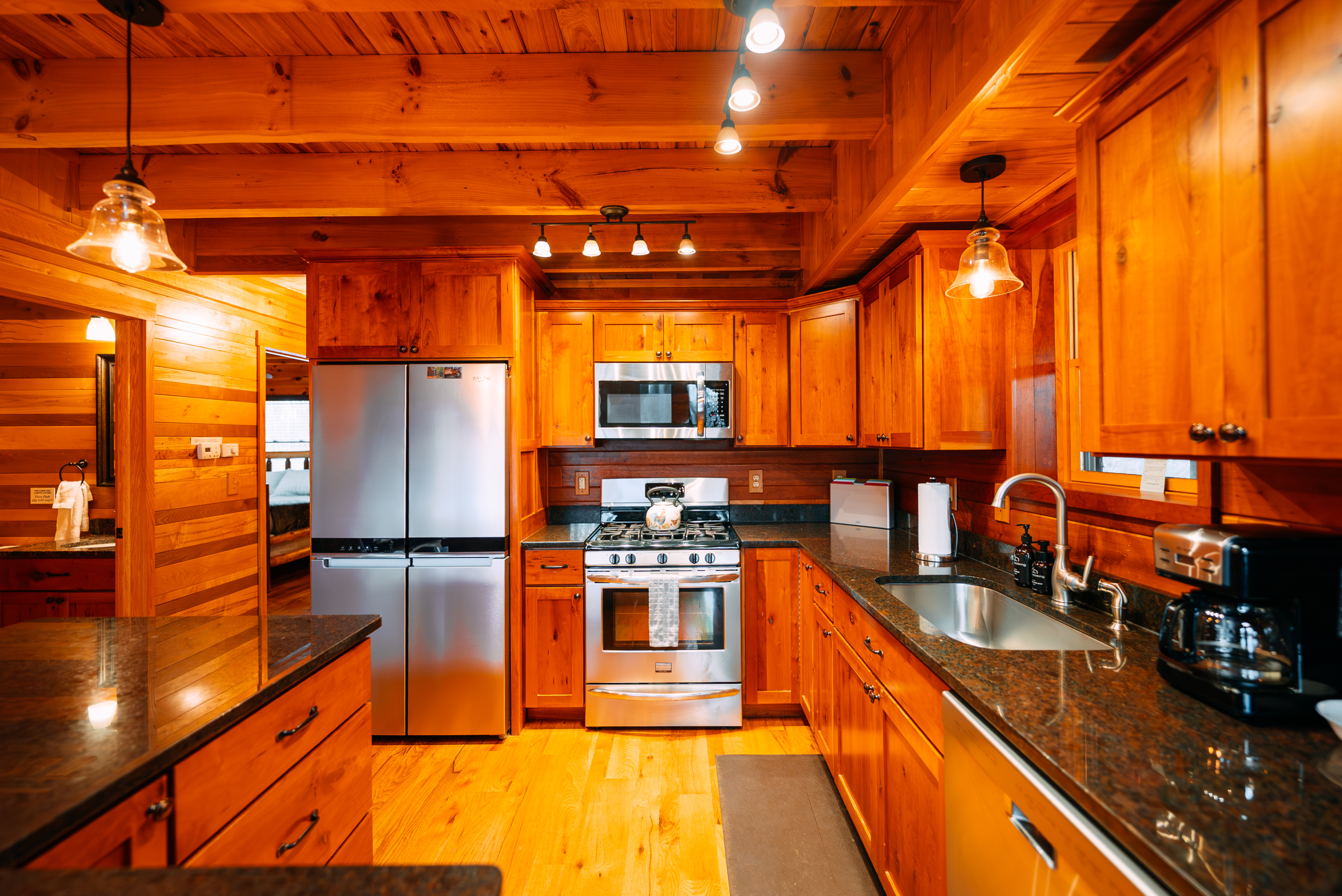 Gray Wolf Lodge | Photo 15