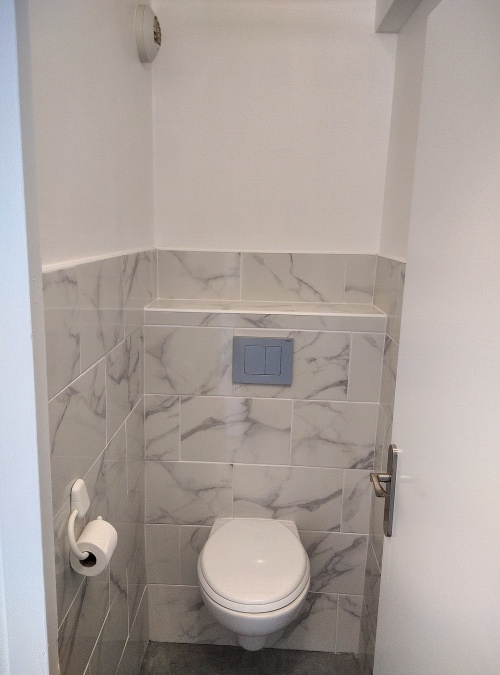 toilettes indépendant