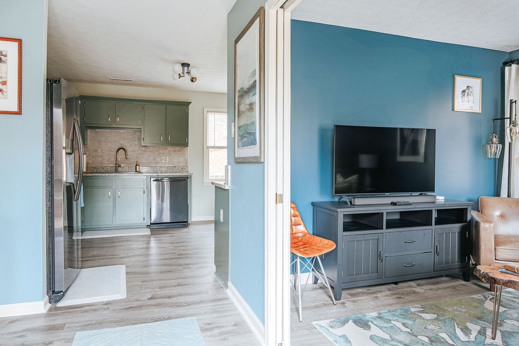 Tucked Inn: Upper Unit