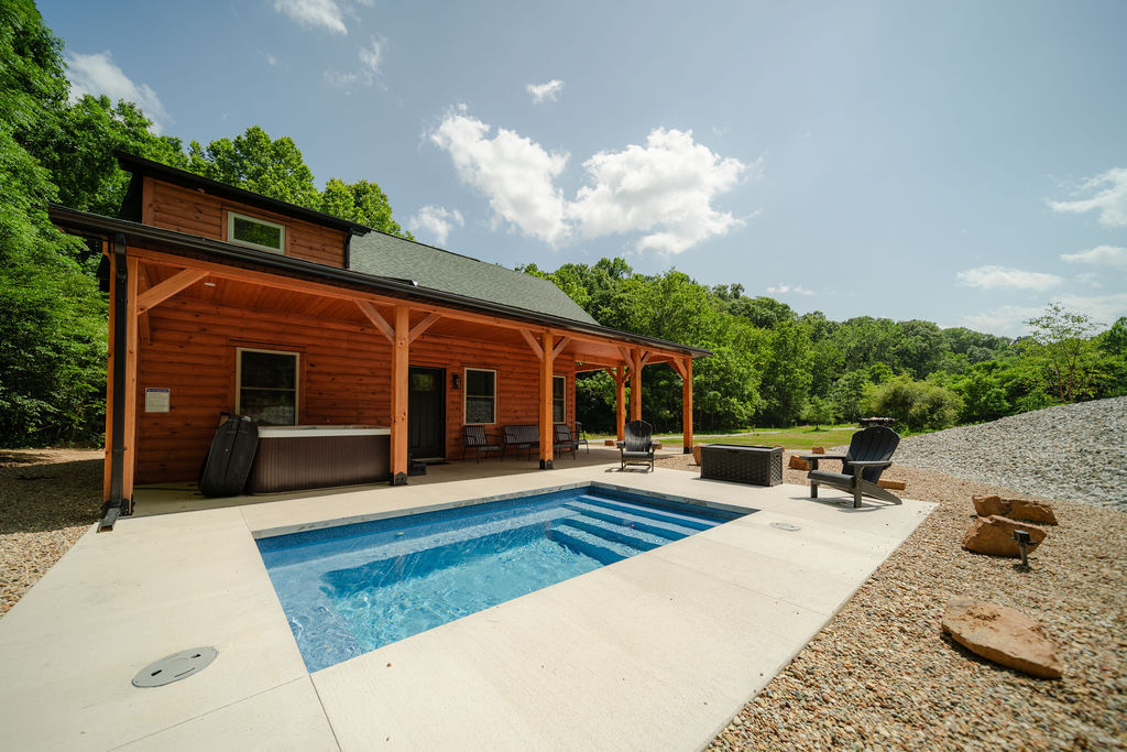 The Tributary Cabin