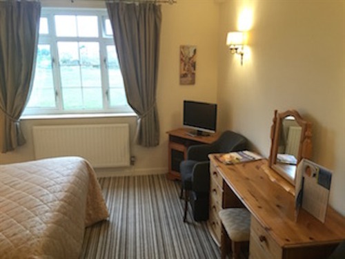 Double room-Ensuite with Shower-Countryside view - Base Rate