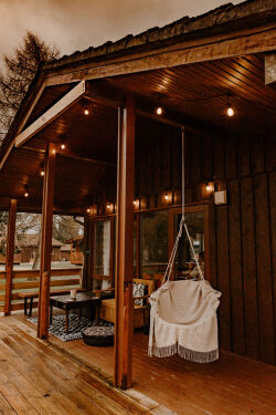 Luxurious mountain retreat lodge Hunters Quay - Relax an Unwind in our Outdoor Haven - Complete with Cosy Hammock!