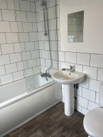 En-suite bathroom